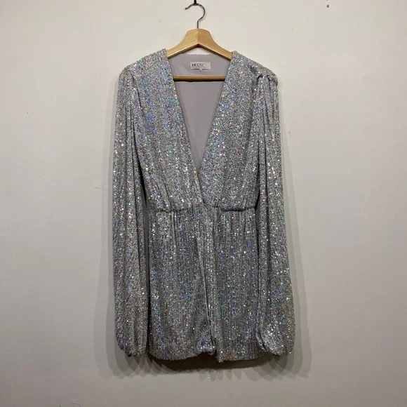 House of CB Verina Sequin Long Sleeve Cocktail Dress in Silver Small - Picture 3 of 8